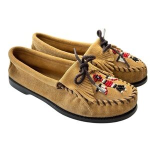 Minnetonka Tan Beaded Suede Leather Moccasins Loafers Flats Womens Shoe Size 7